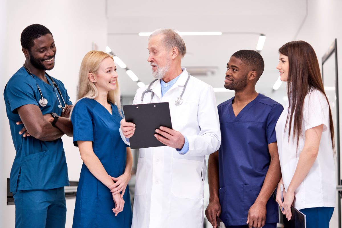 Multidisciplinary Teamwork: General Practitioners And Collaborative Care